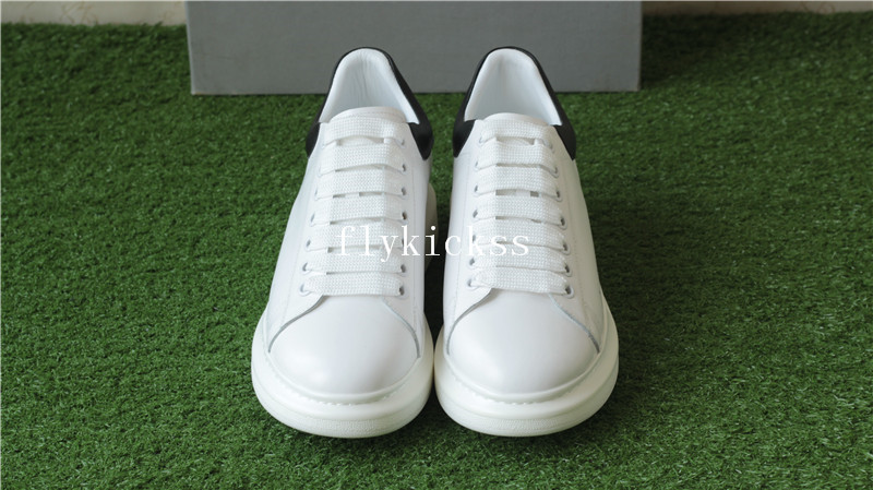 Alexander McQueen Oversized Sneaker White Black